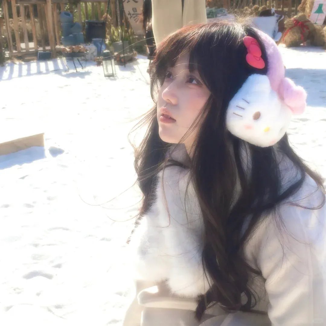 捡个少爷当赘婿，他每天都想亲亲我