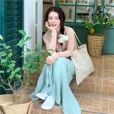 科学怪人对地底怪兽
